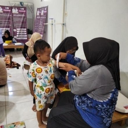 Antusias Warga, Posyandu ILP Gunung Ulin Hadirkan Layanan Kesehatan Menyeluruh